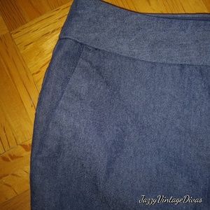 Liz Claiborne Pants - Liz Claiborne Denim Jackie Capri P8 (A3) Liz Claiborne Pants - Liz Claiborne Denim Jackie Capri P8 (A3)